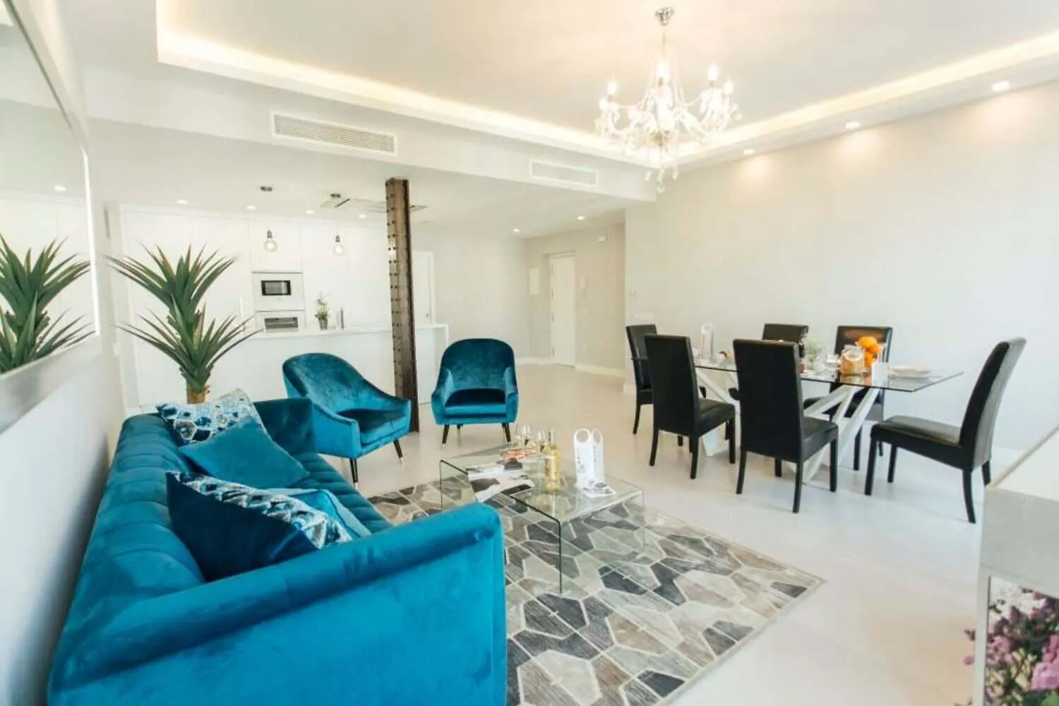 Apartment Ferienwohnung Modern And Luxurious -3 Bdr 2Bth- Pastor Y Landero Sevilla